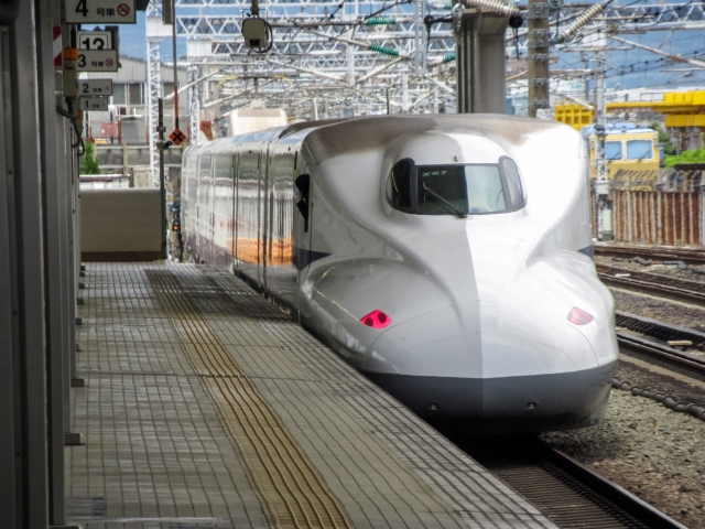 東京新幹線自由席切符（焼津<――>東京）